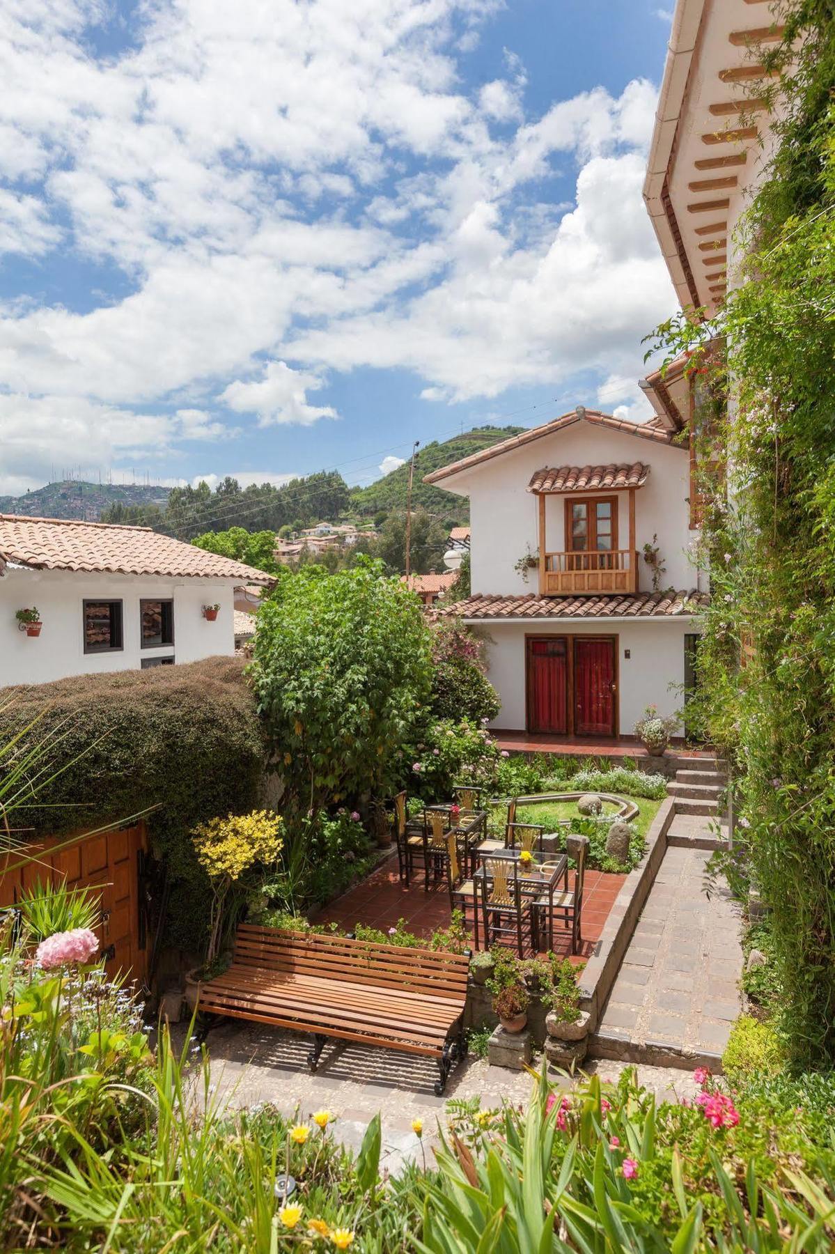 Eco-Hotel Pension Alemana Cuzco Esterno foto